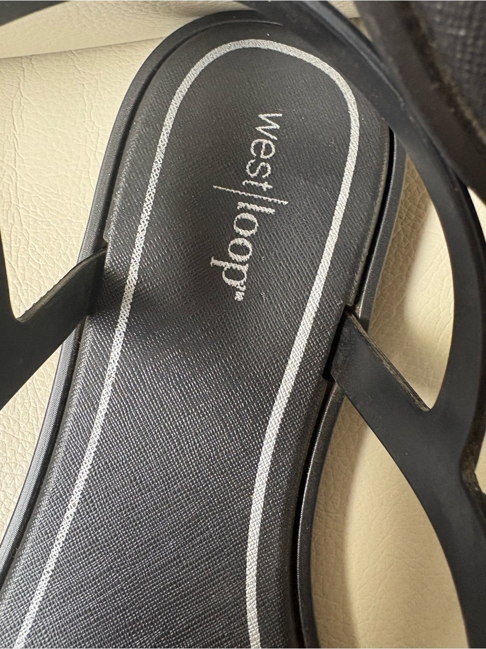 west loop Black Women's T-Strap Sandals with Ankle Strap - Picture 3 of 4